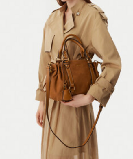 LiuJo Borsa S Trunk - Mod. AA6081 E1116 Col. Cammello 00070 NEW 2026