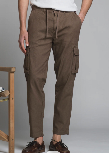 Pantalone 55% LINO- 45% Cotone Uomo - Regular Fit comodo in gamba - IMPURE Mud con laccio in vita e Tascone