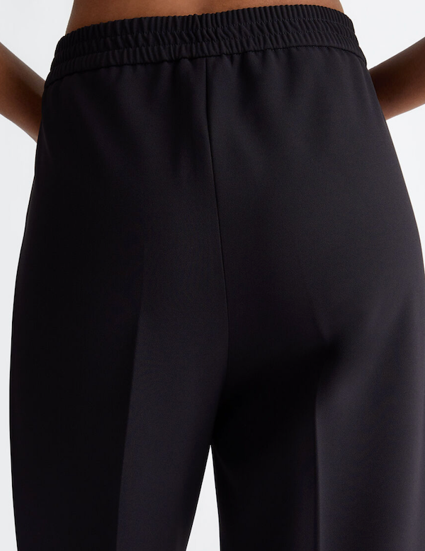 SOLO TG.38 - LiuJo Pantaloni in crepe stretch  - WF4280 T0486 - Nero