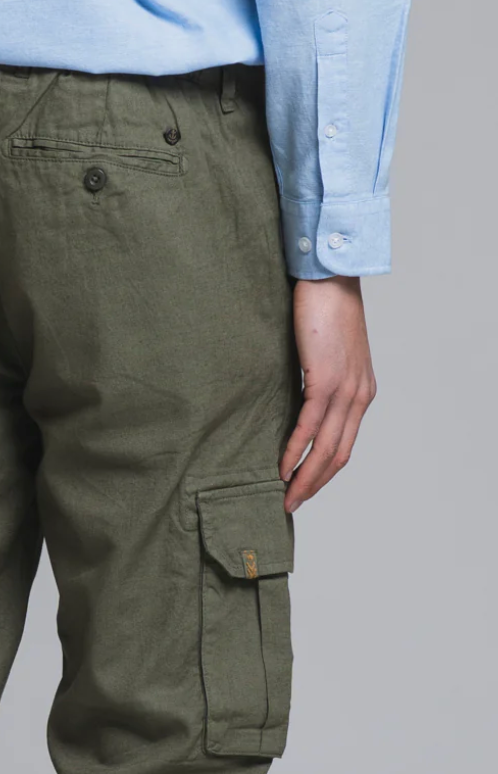 Pantalone 55% LINO- 45% Cotone Uomo - Regular Fit comodo in gamba - IMPURE Verde con laccio in vita e Tascone