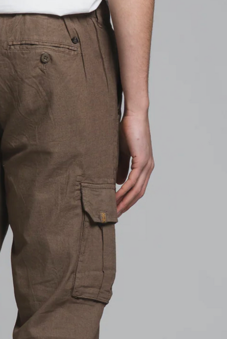Pantalone 55% LINO- 45% Cotone Uomo - Regular Fit comodo in gamba - IMPURE Mud con laccio in vita e Tascone